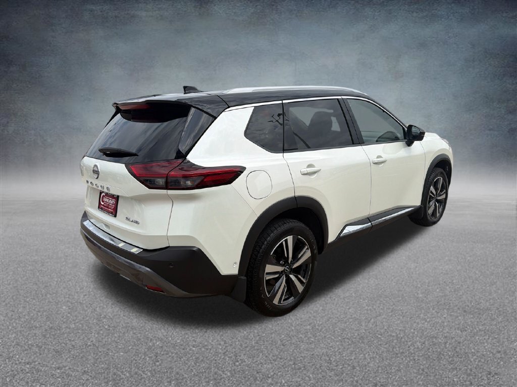 Used 2023 Nissan Rogue SL w/ SL Premium Package AWD/4WD image 5