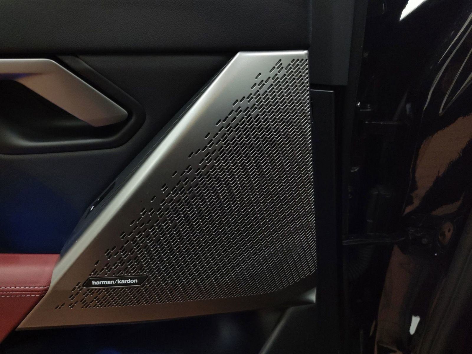 Certified 2025 BMW 540i xDrive image 27