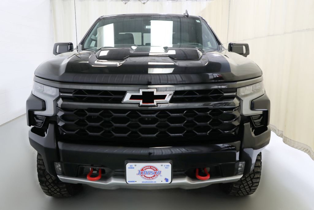 Used 2024 Chevrolet Silverado 1500 ZR2 w/ Technology Package AWD/4WD image 17