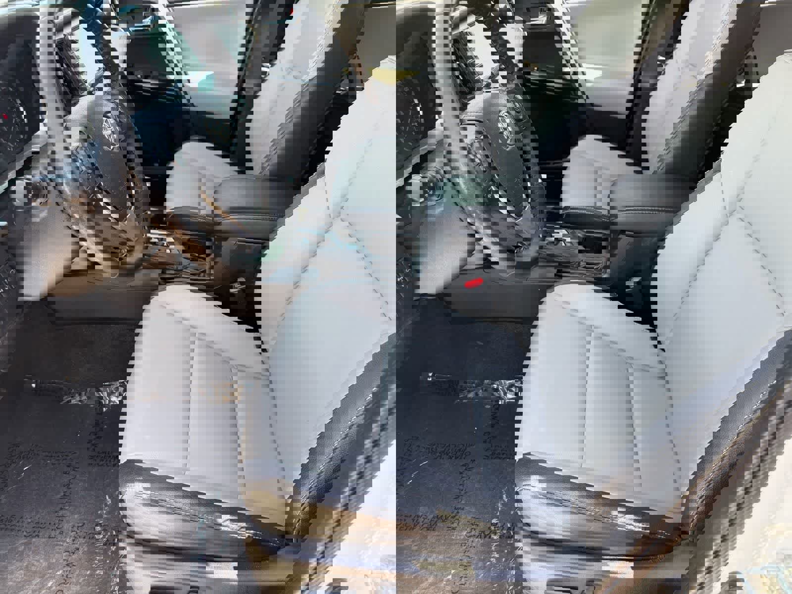 Used 2018 Toyota RAV4 Limited w/ Advanced Technology Package image 14