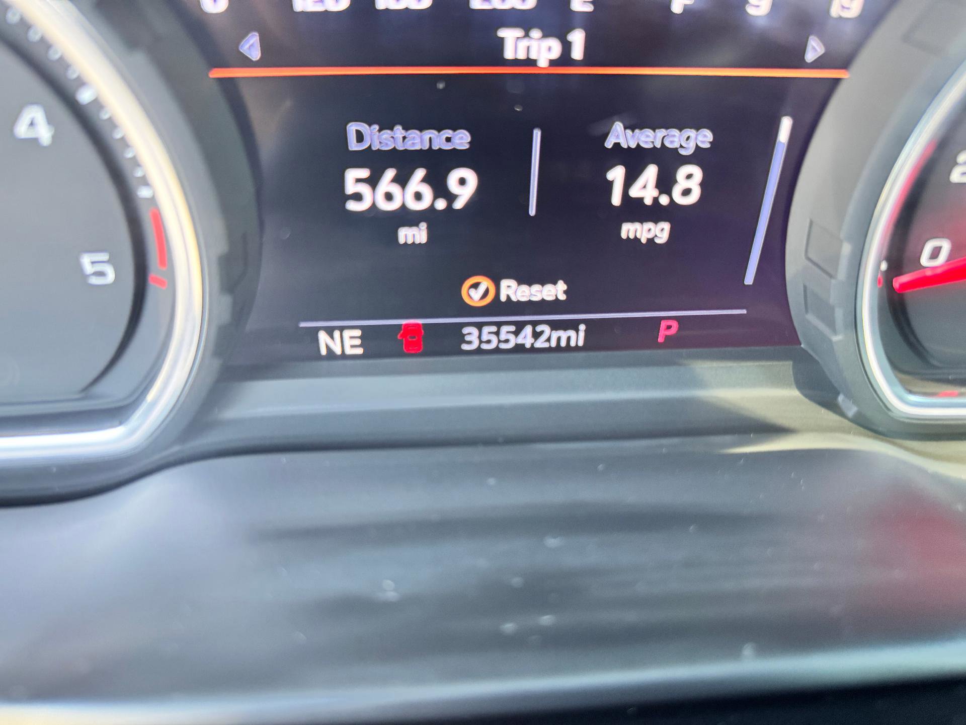 Used 2020 Chevrolet Silverado 3500 High Country image 51