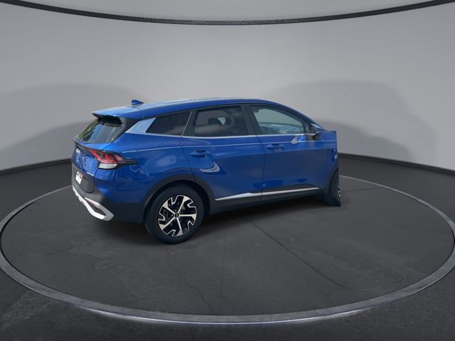 Used 2024 Kia Sportage EX image 16