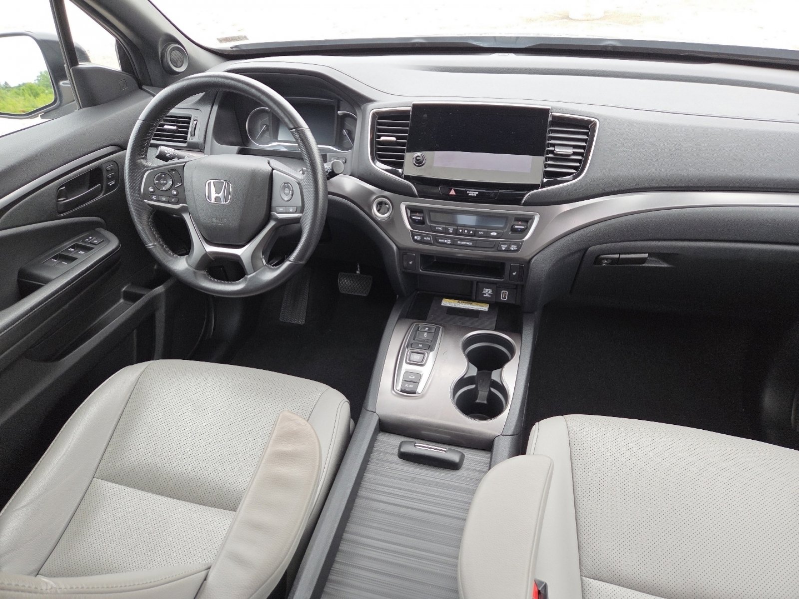 Used 2023 Honda Passport EX-L image 23