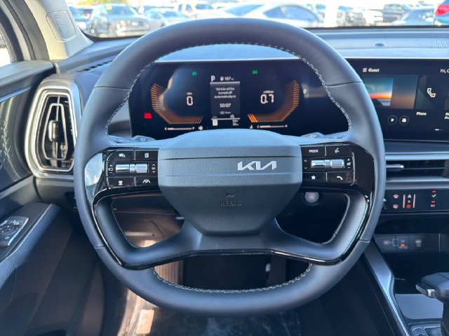 New 2026 Kia Sorento LX FWD image 10