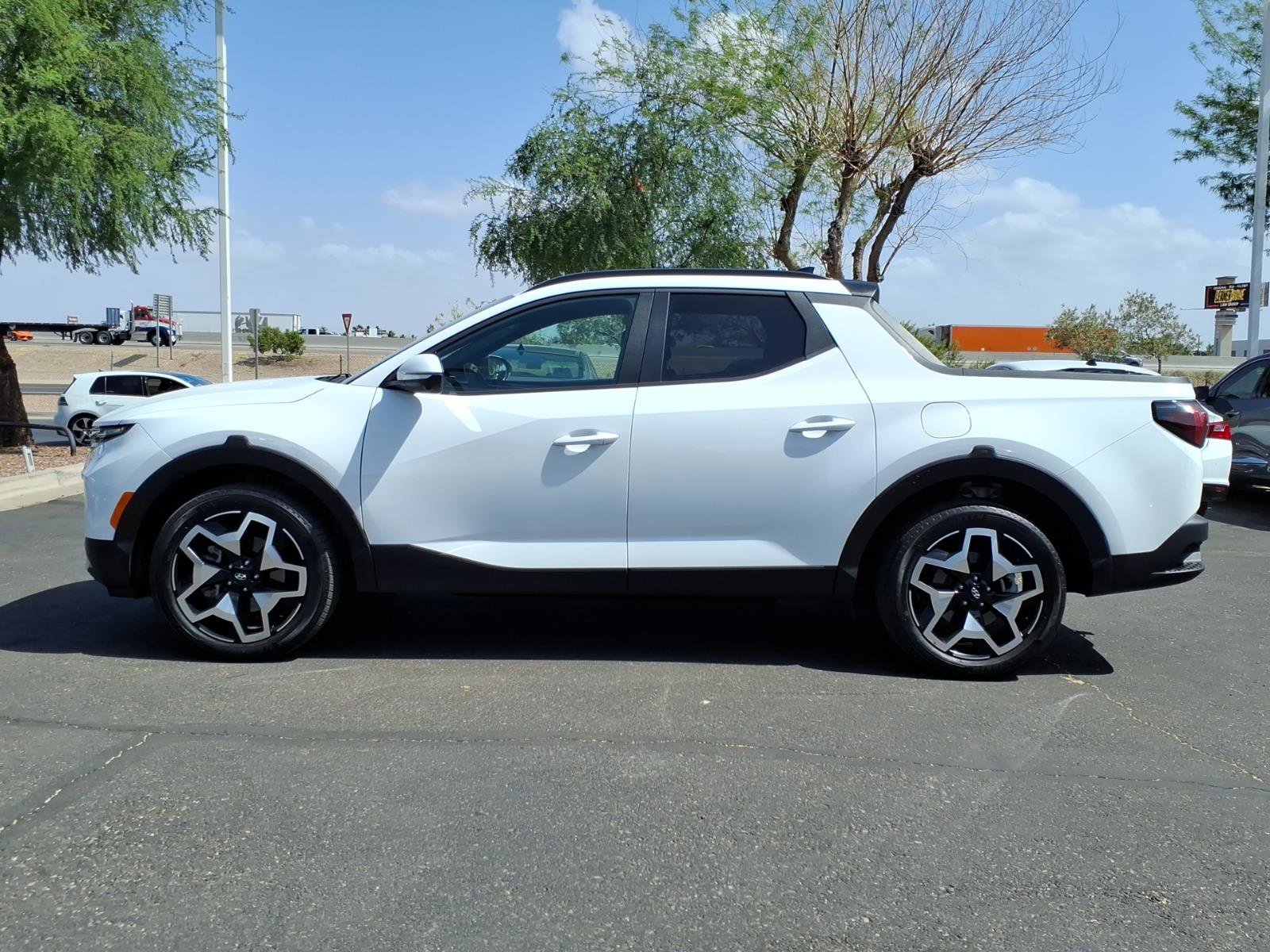 Certified 2023 Hyundai Santa Cruz Limited w/ Cargo Package AWD/4WD image 2
