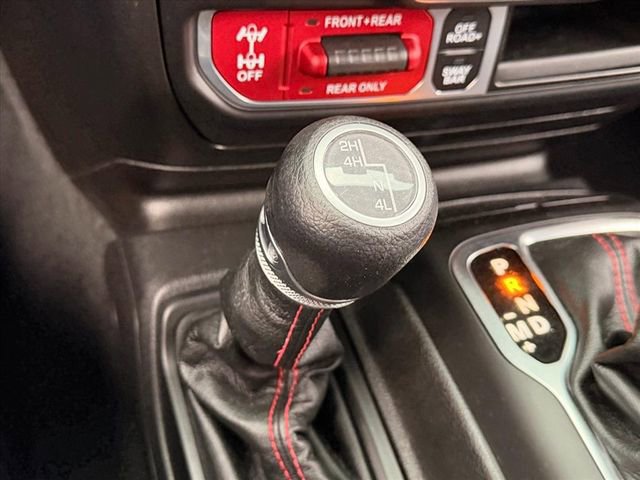 Used 2023 Jeep Wrangler Unlimited Rubicon w/ Cold Weather Group image 25