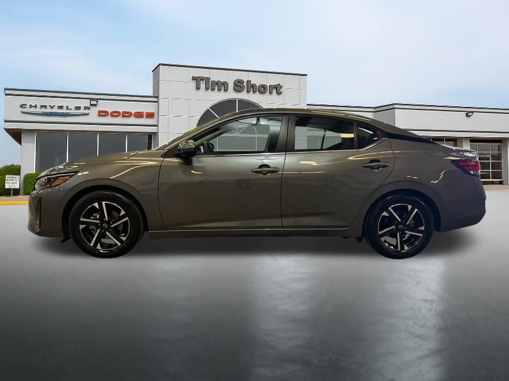 Used 2025 Nissan Sentra SV FWD video 2