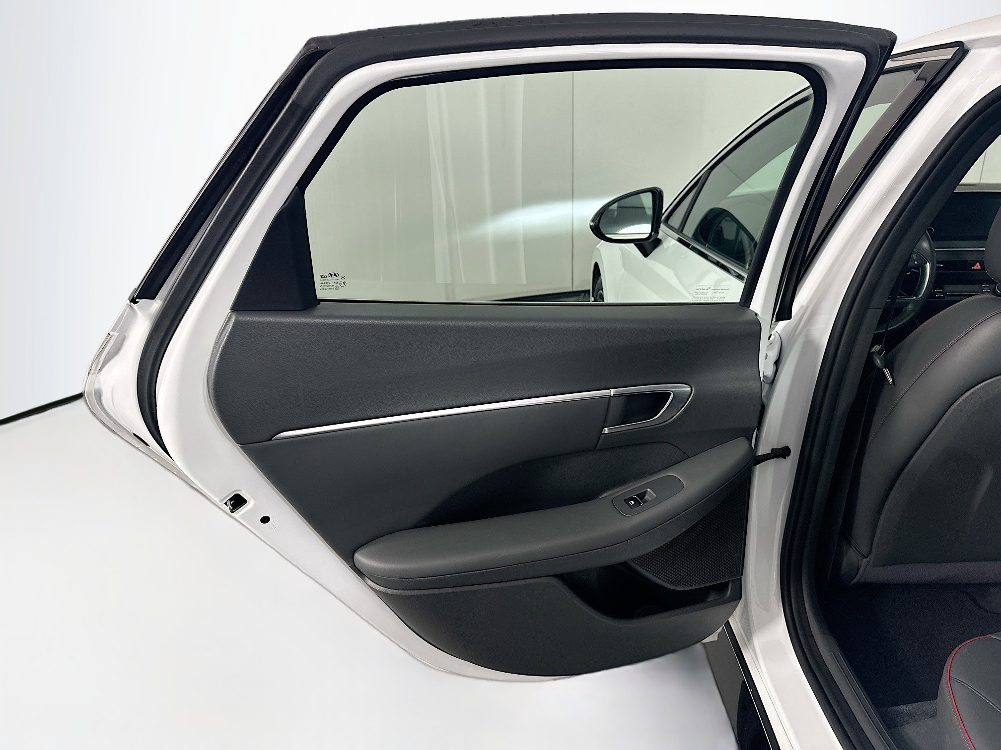 Used 2021 Hyundai Sonata SEL Plus FWD image 25