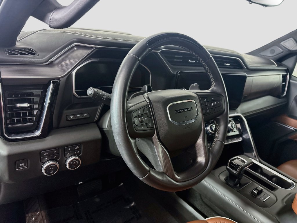 Certified 2024 GMC Sierra 1500 Denali Ultimate AWD/4WD image 11