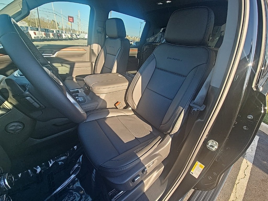 New 2025 GMC Sierra 1500 Denali image 11