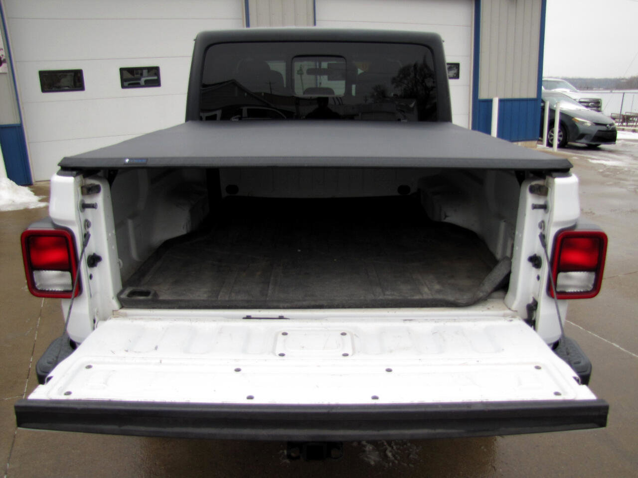 Used 2020 Jeep Gladiator Sport w/ Quick Order Package 24S image 6