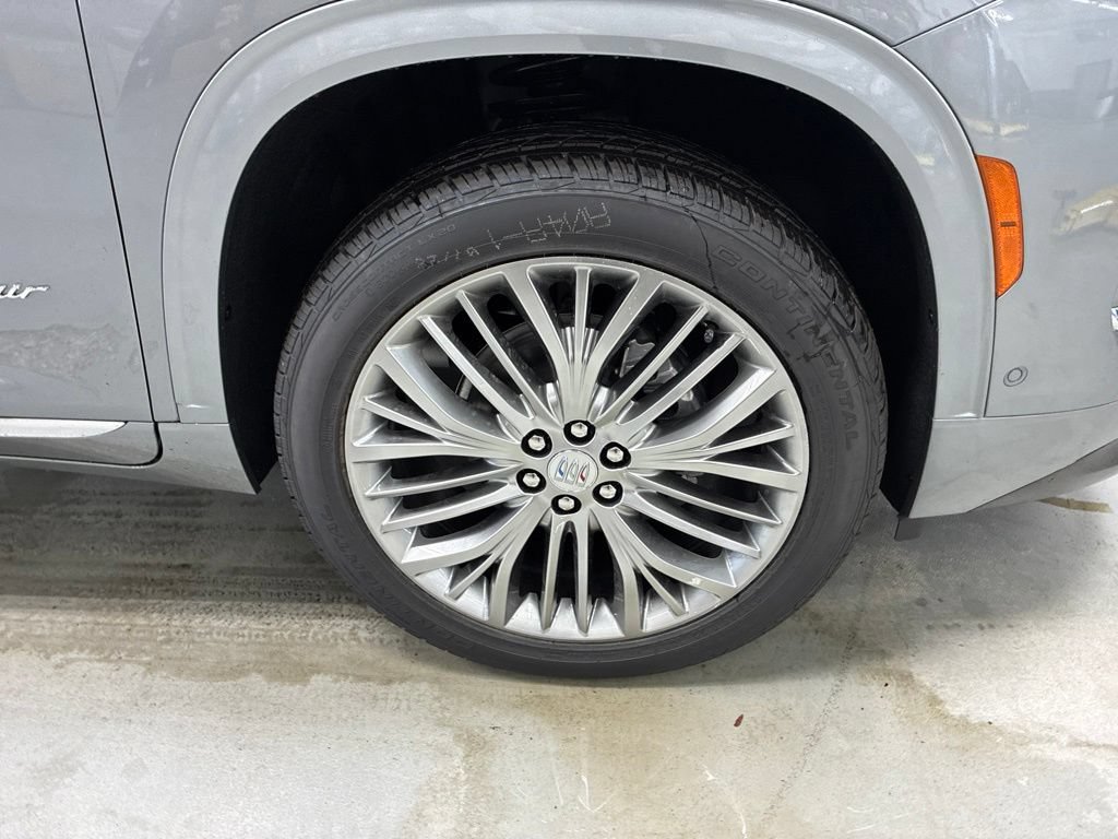 New 2027 Buick Enclave Avenir AWD/4WD image 4