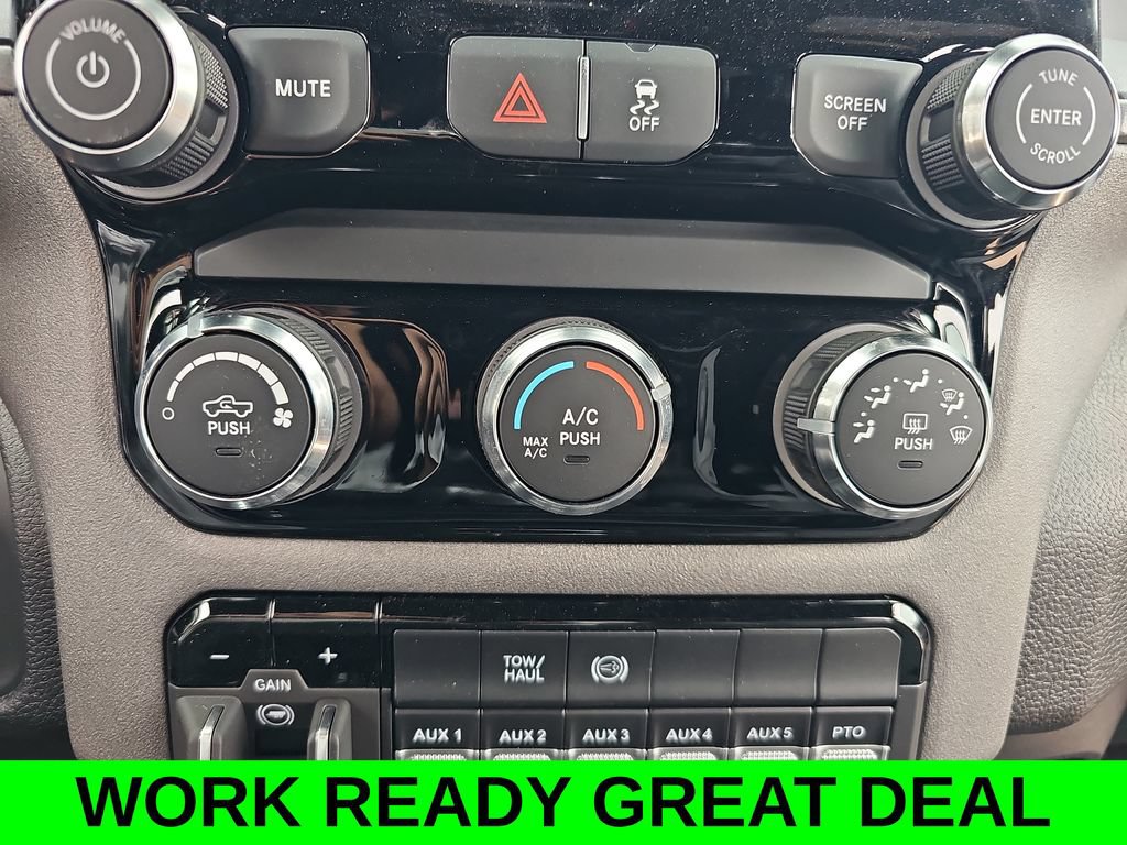 New 2026 RAM 3500 Tradesman w/ Chrome Appearance Group A AWD/4WD image 20