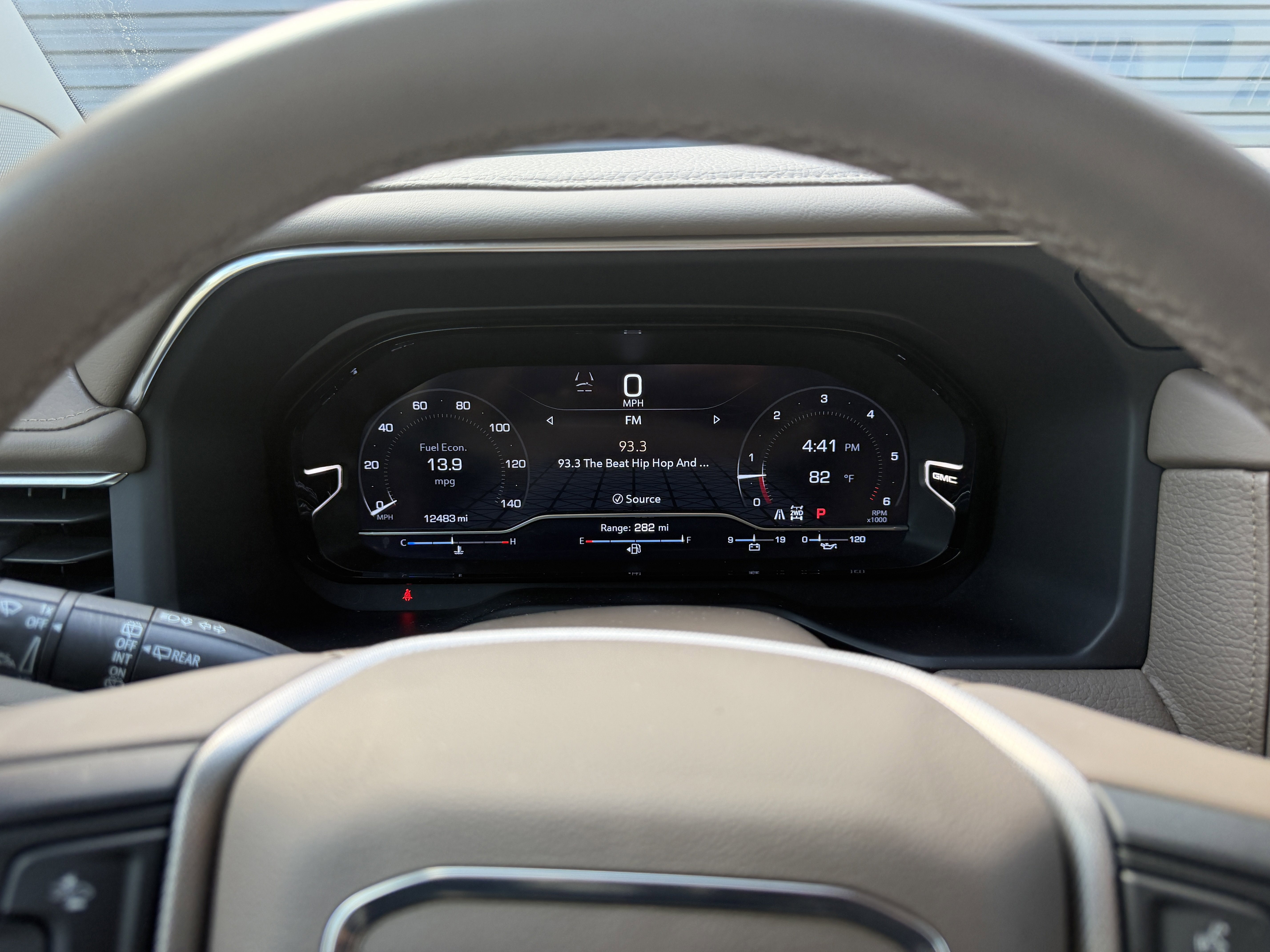 Used 2024 GMC Yukon Denali image 34