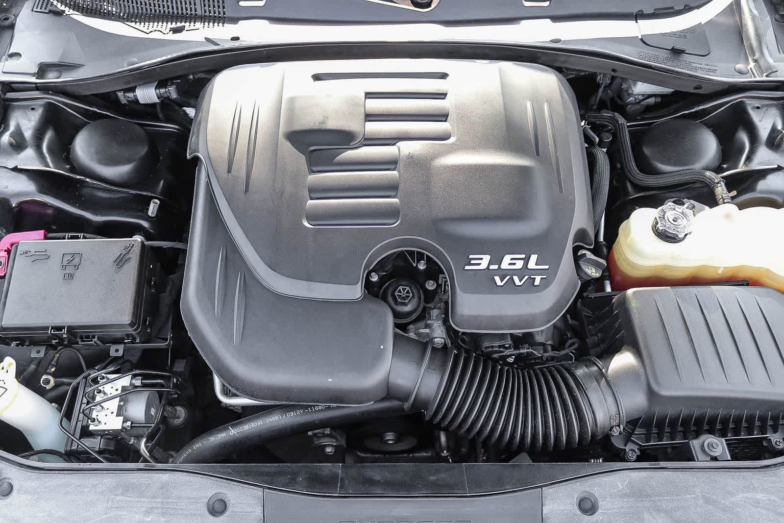 Used 2022 Dodge Charger SXT RWD image 23