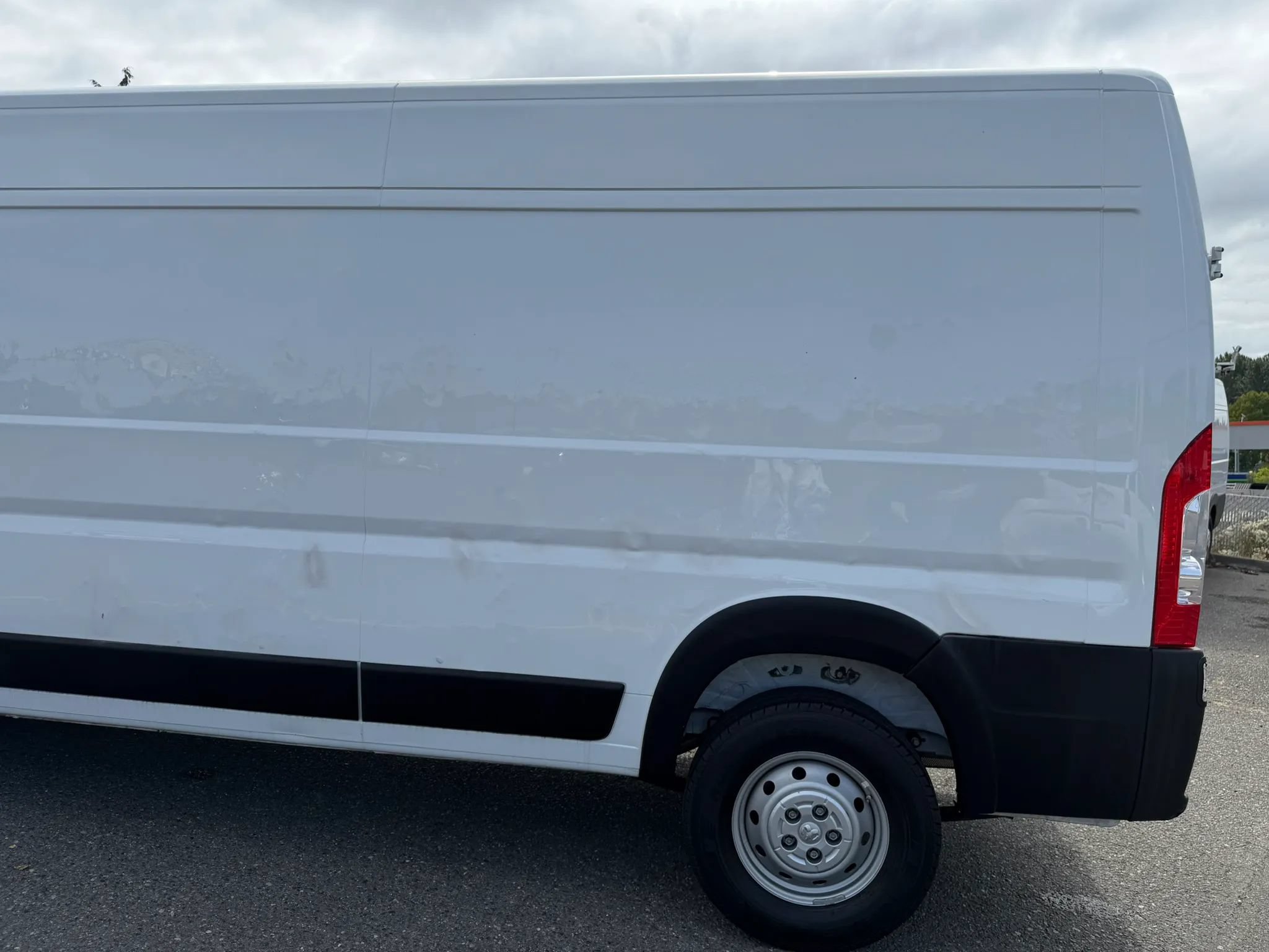 Used 2021 RAM ProMaster 2500 FWD image 9