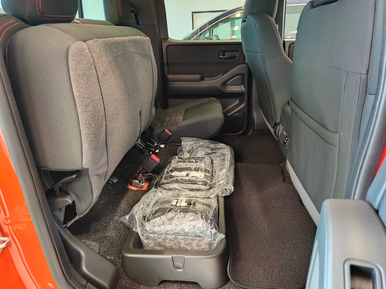 New 2026 Nissan Frontier PRO-4X w/ Pro-4x Convenience Package AWD/4WD image 16