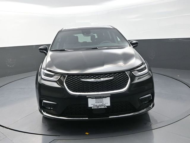 New 2026 Chrysler Pacifica Limited image 4