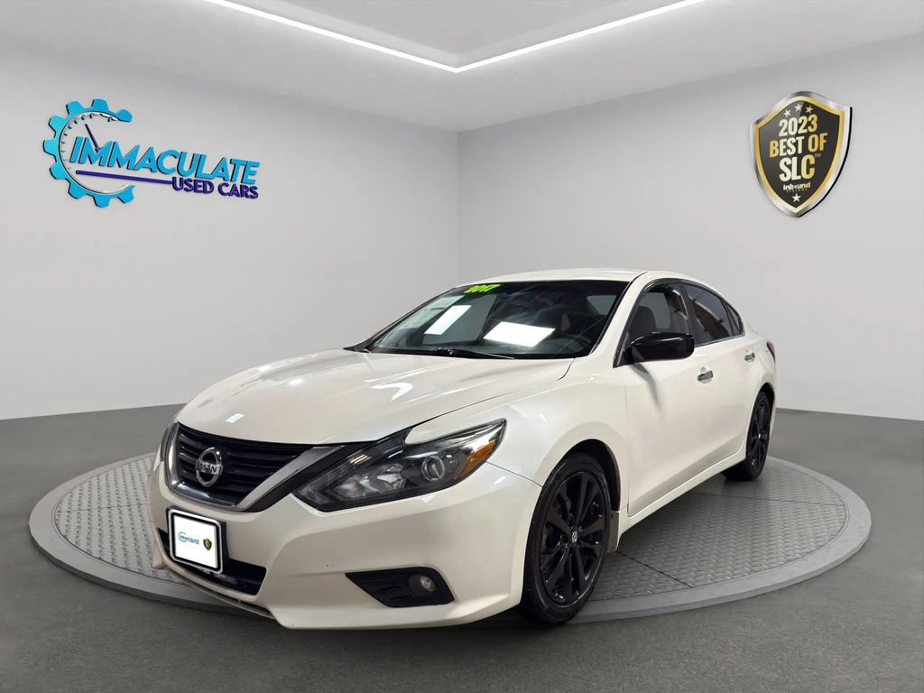 Used 2017 Nissan Altima 2.5 SR w/ Midnight Edition Package FWD 360° Tour