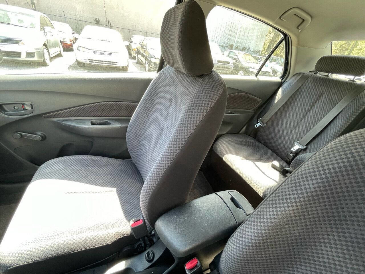 Used 2008 Toyota Yaris Sedan FWD image 13