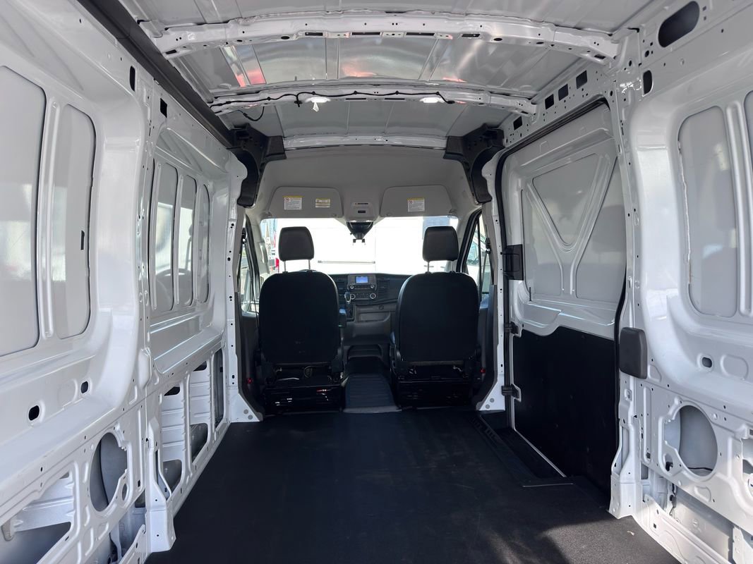Used 2025 Ford Transit 250 Medium Roof RWD image 34