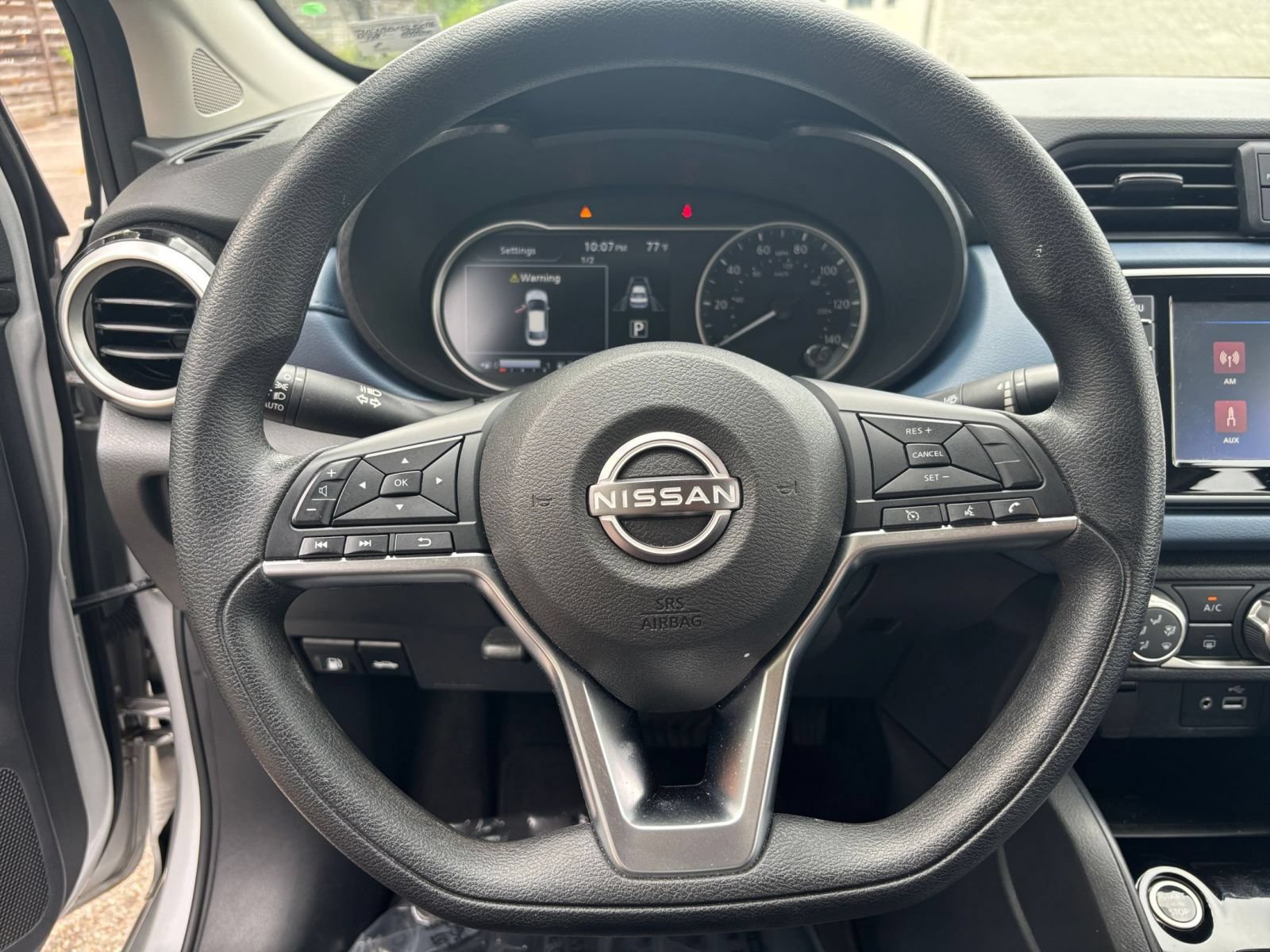 Used 2025 Nissan Versa SV FWD image 27