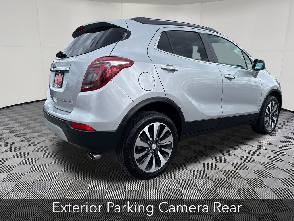 Used 2022 Buick Encore Preferred AWD/4WD image 5