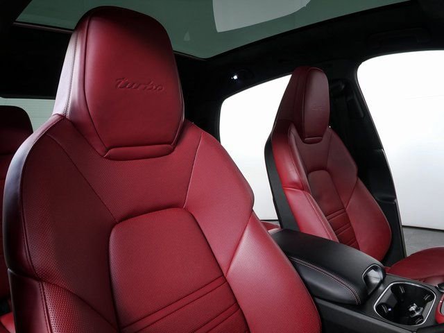 Certified 2022 Porsche Cayenne Turbo image 20