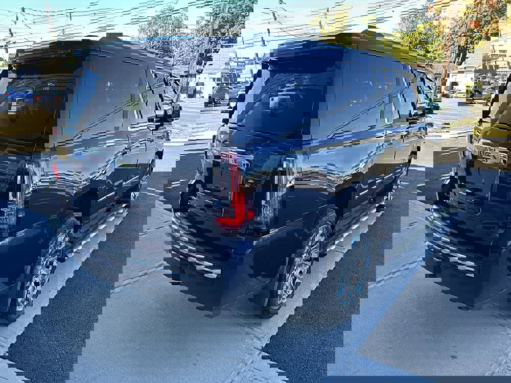 Used 2017 GMC Yukon XL Denali w/ Open Road Package image 12