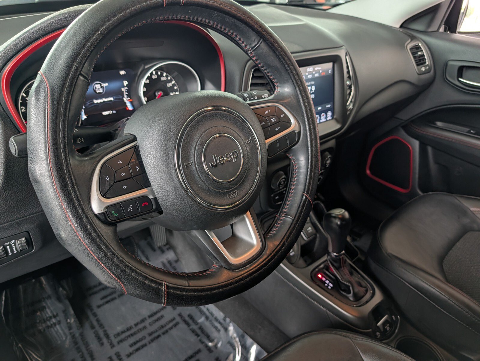 Used 2019 Jeep Compass Trailhawk AWD/4WD image 16