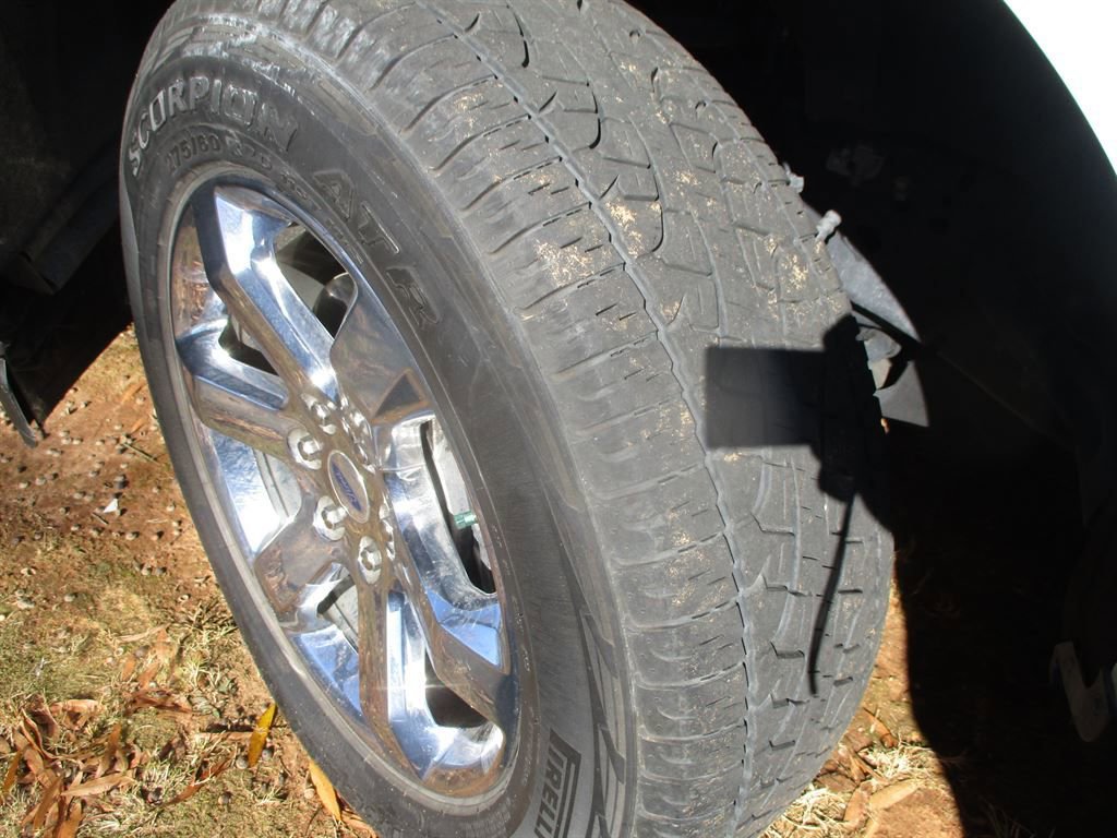 Used 2022 Ford F150 Lariat w/ Max Trailer Tow Package image 20