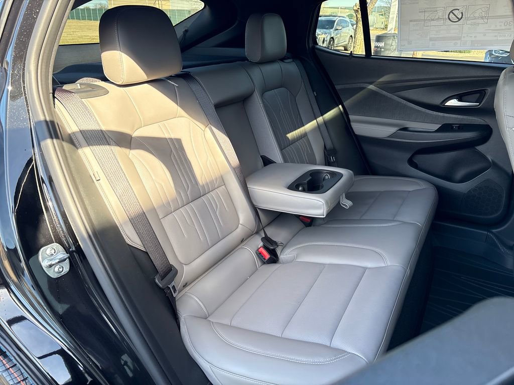 New 2026 Buick Envista Avenir FWD image 37