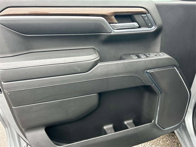 Used 2023 Chevrolet Silverado 1500 LT image 25