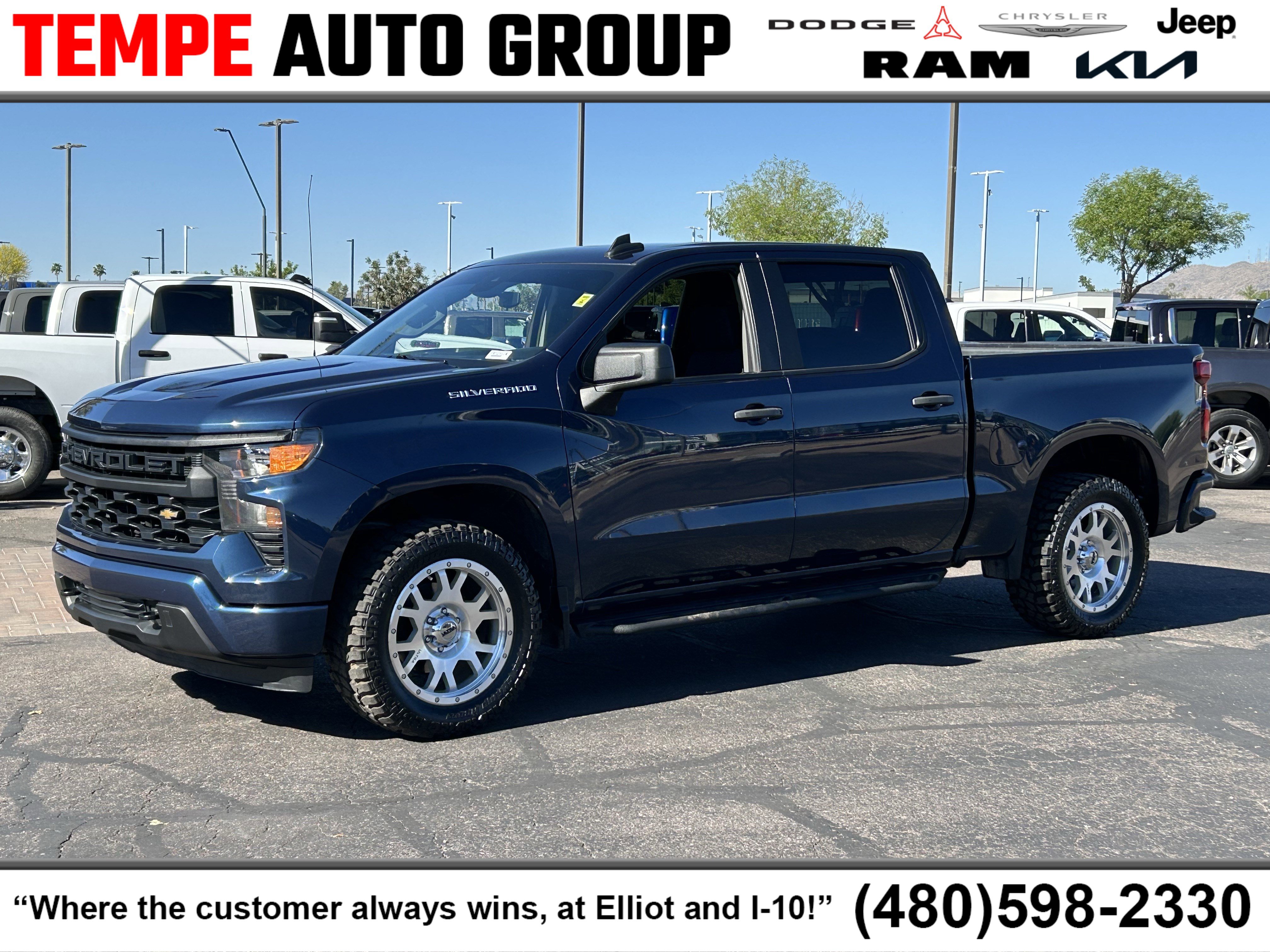 Used 2022 Chevrolet Silverado 1500 Custom image 1