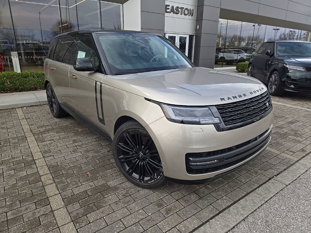 Certified 2024 Land Rover Range Rover Long Wheelbase SE image 3