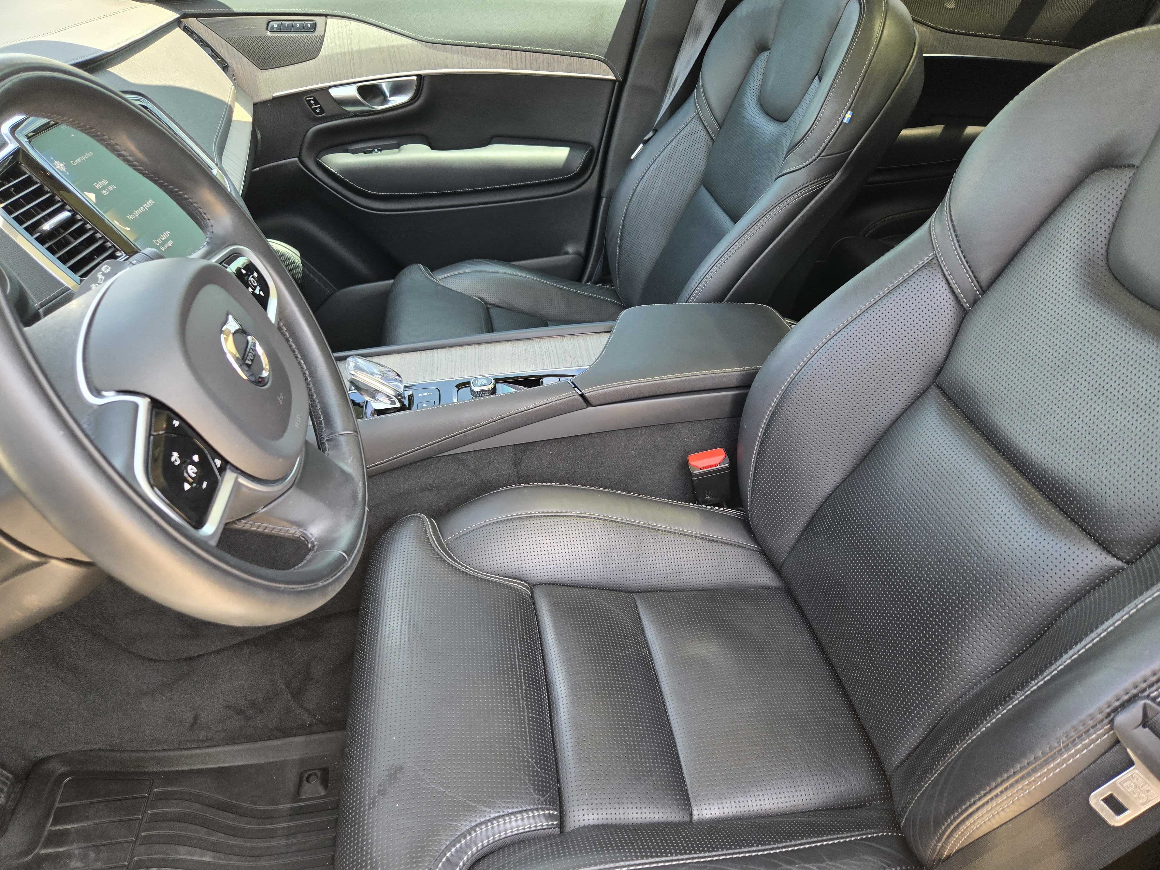 Used 2022 Volvo XC90 T8 Inscription AWD/4WD image 9
