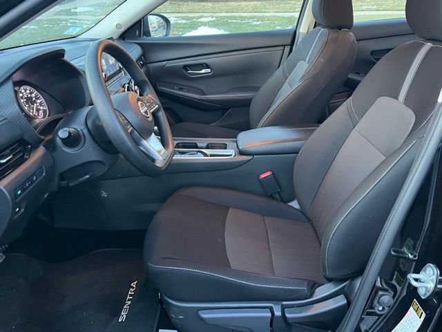 Used 2025 Nissan Sentra SV image 13