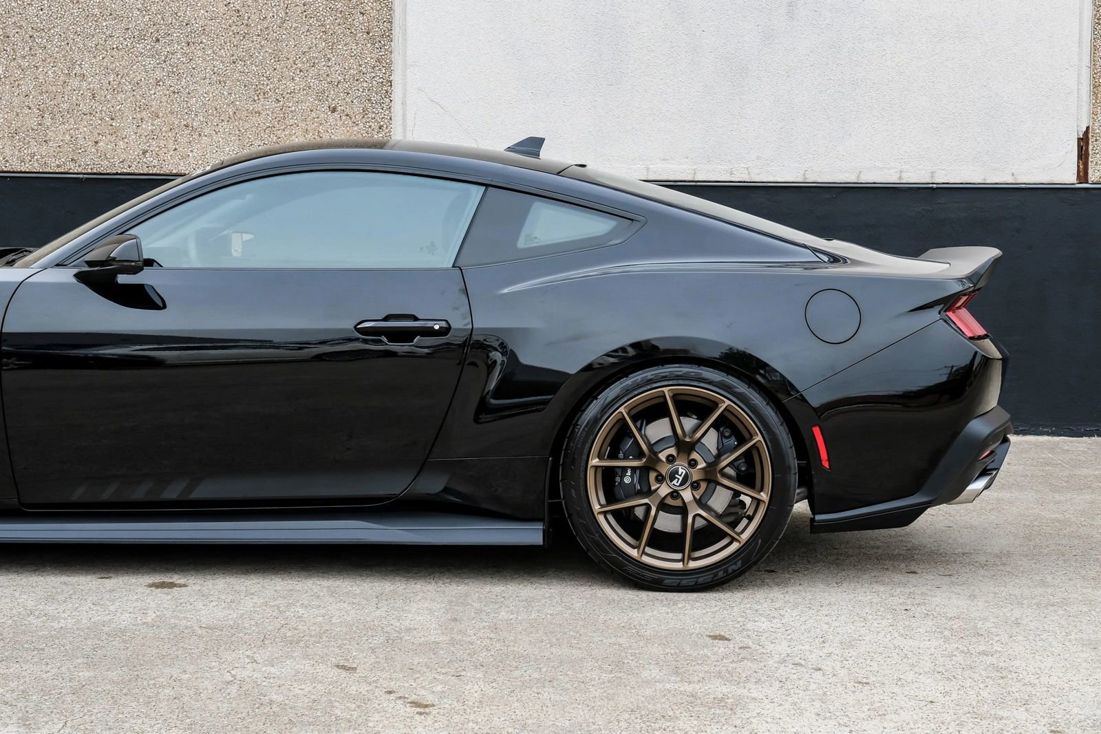 Used 2024 Ford Mustang GT Premium w/ GT Performance Package RWD image 18