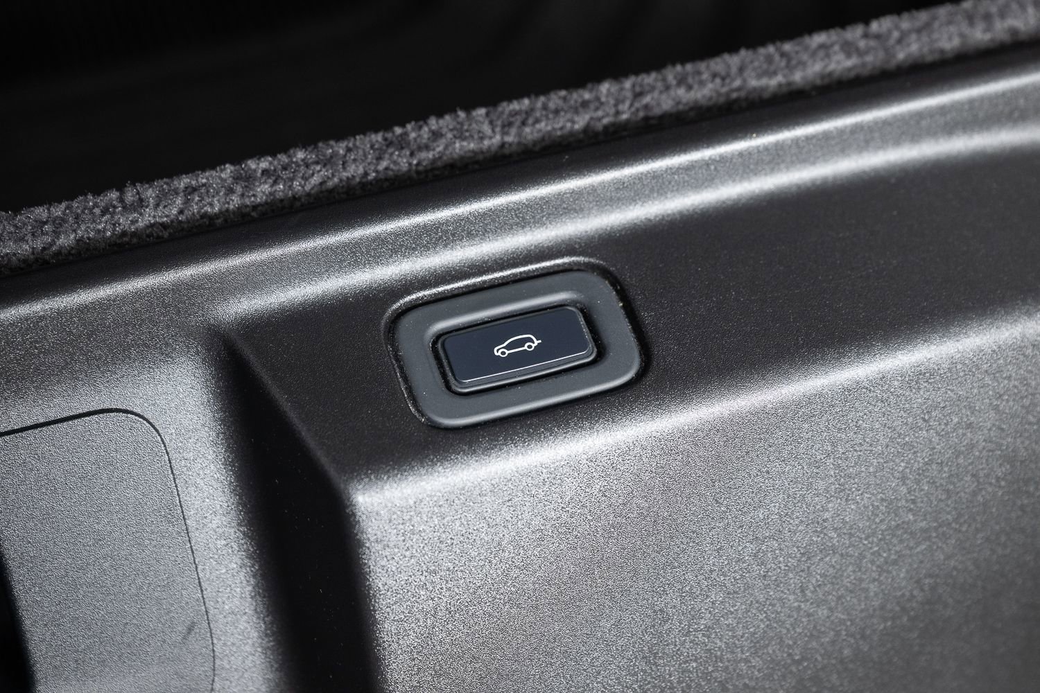 Used 2022 Land Rover Range Rover SE image 22