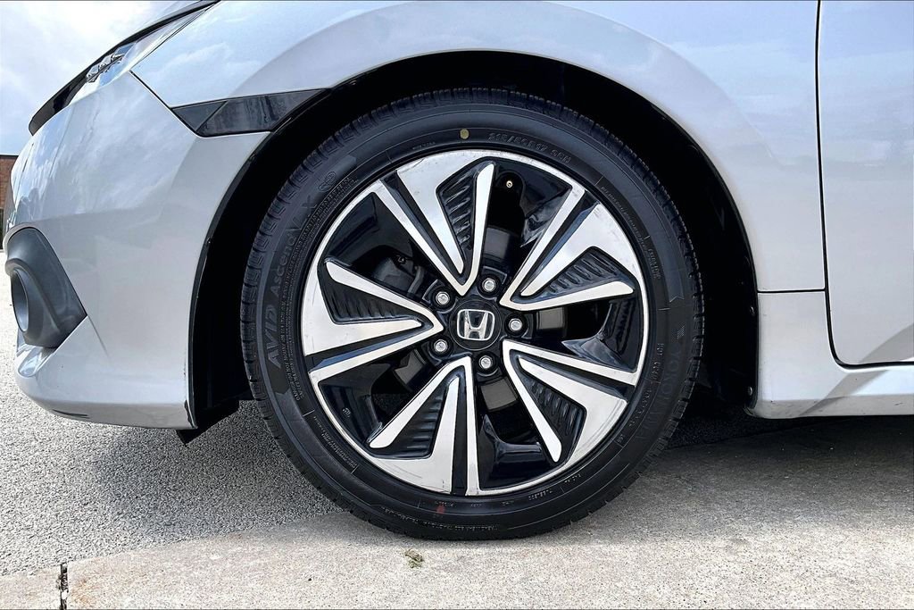 Used 2017 Honda Civic EX-L image 10