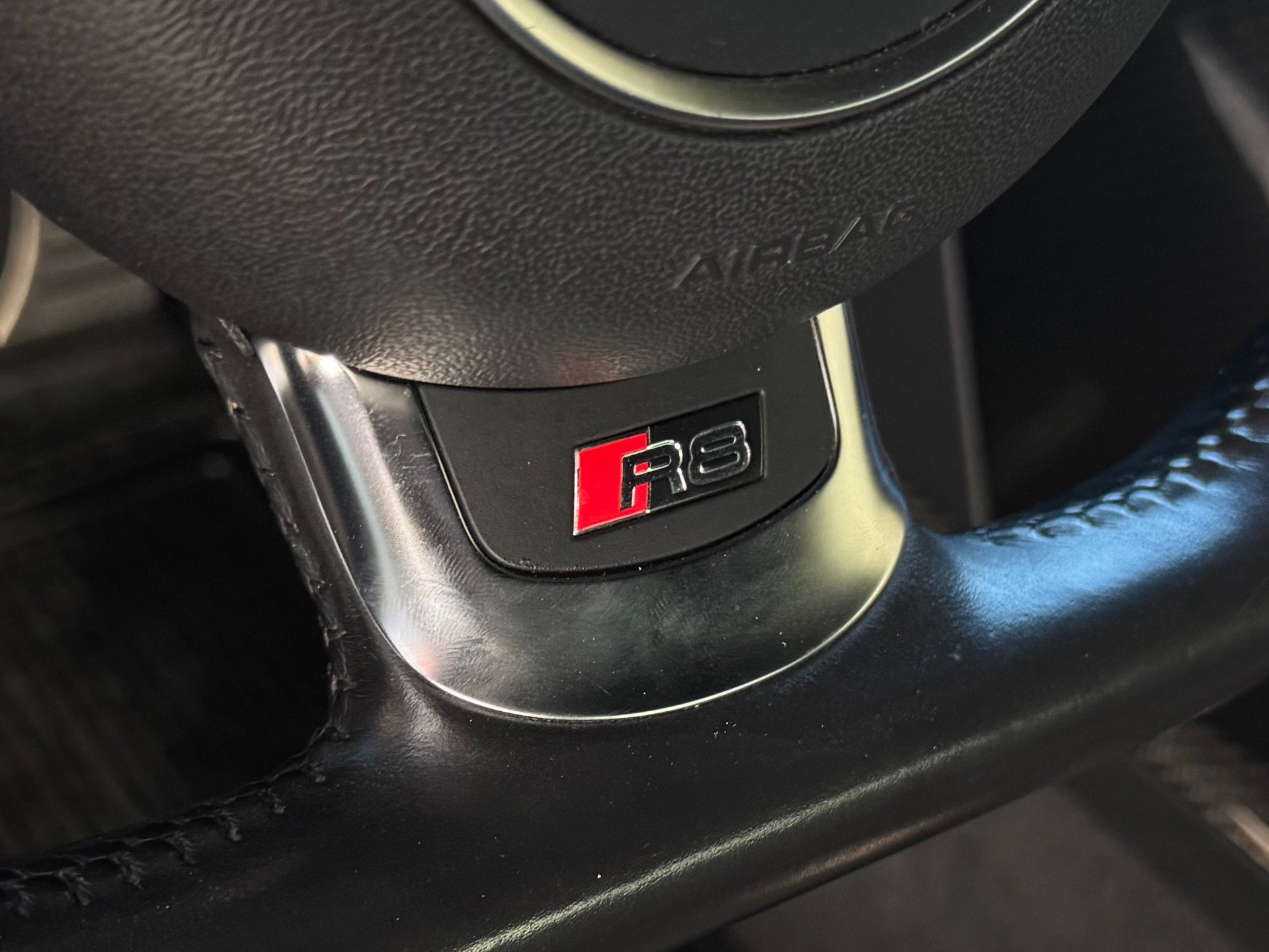 Used 2015 Audi R8 V8 AWD/4WD image 28