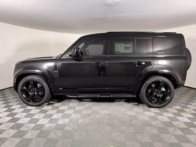 New 2026 Land Rover Defender 110 X-Dynamic SE AWD/4WD image 3