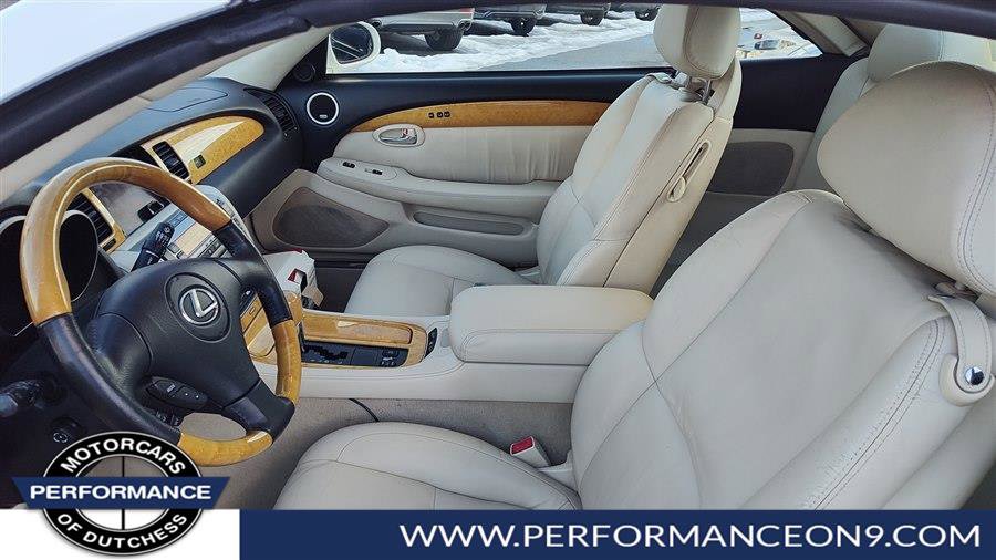 Used 2005 Lexus SC 430 Convertible image 10
