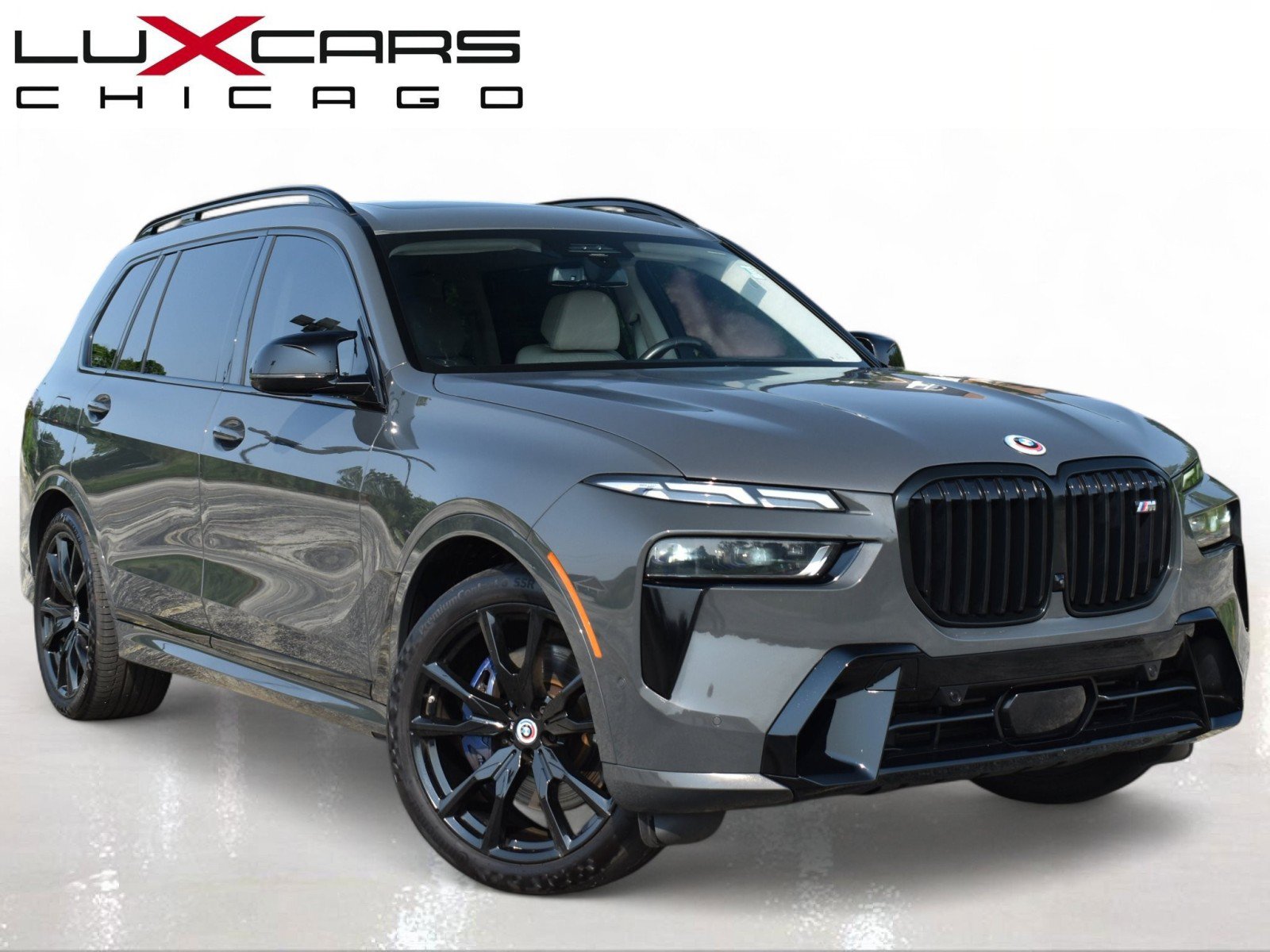 Used 2023 BMW X7 M60i AWD/4WD image 1