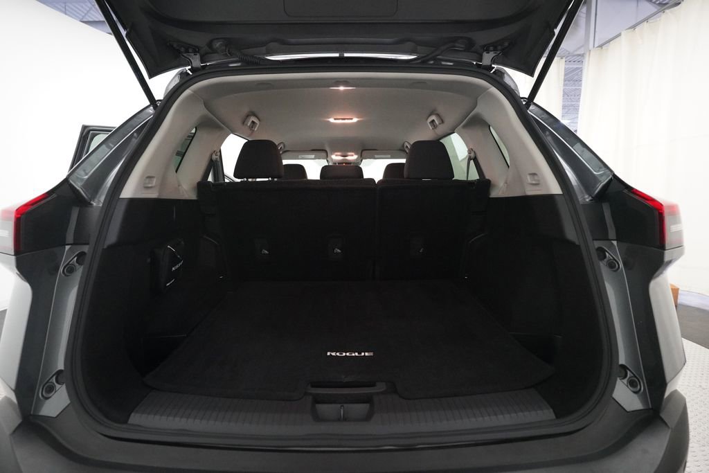 Certified 2023 Nissan Rogue S image 10