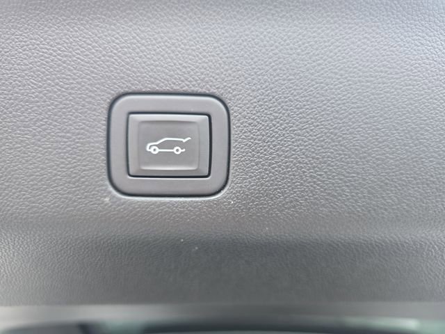 Used 2024 Chevrolet Tahoe Premier image 14