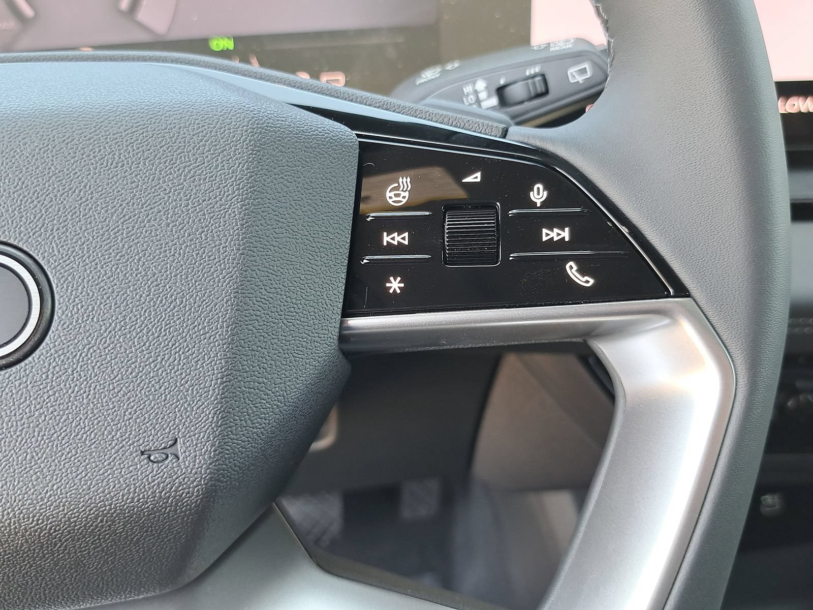 New 2027 Audi Q6 e-tron Premium Plus AWD/4WD image 18