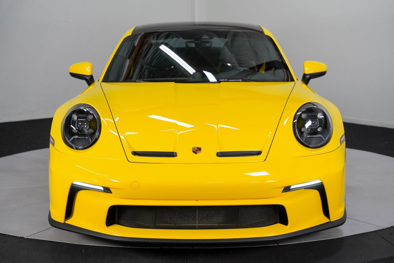 Used 2023 Porsche 911 GT3 w/ Chrono Package RWD image 10