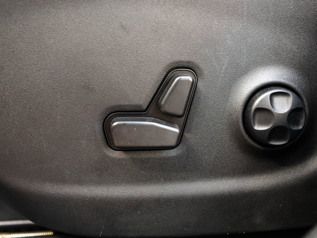 Used 2021 Jeep Cherokee Latitude Lux w/ Sun & Sound Group image 22