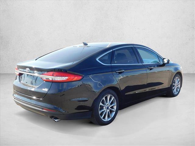 Used 2017 Ford Fusion SE image 5